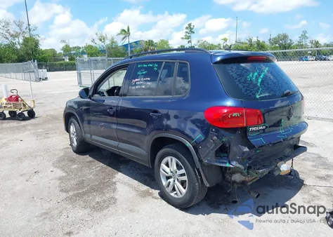 2016 Volkswagen Tiguan S из США, поврежденный, VIN WVGAV7AX5GW600784